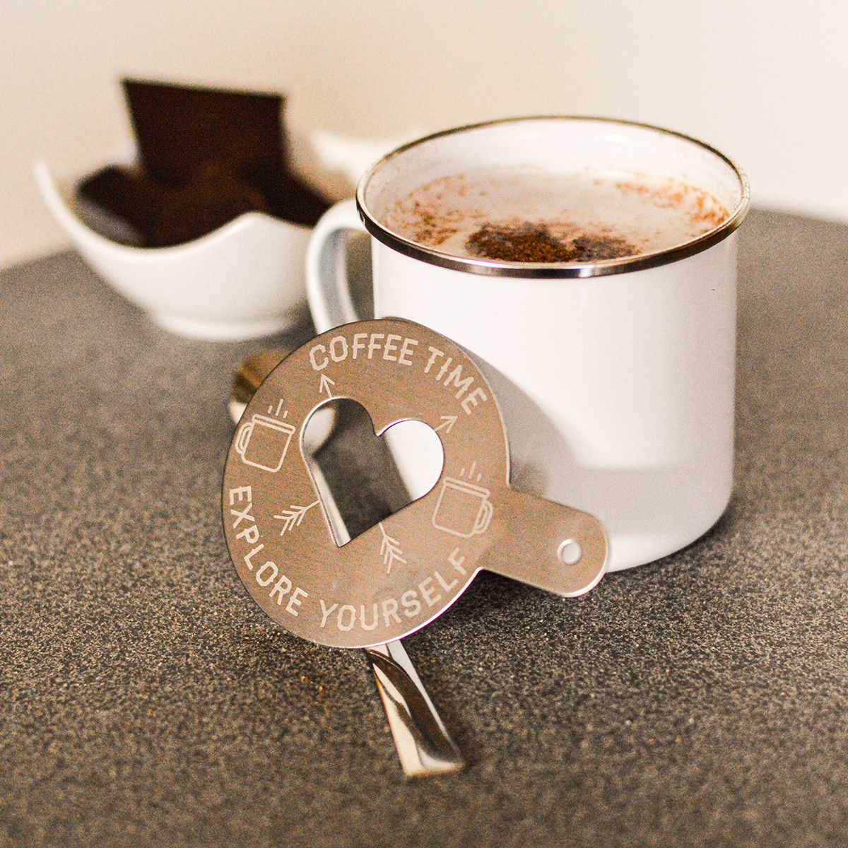 R08230.06.O - Kubek emaliowany Oldie 500 ml, biały - druga jakość